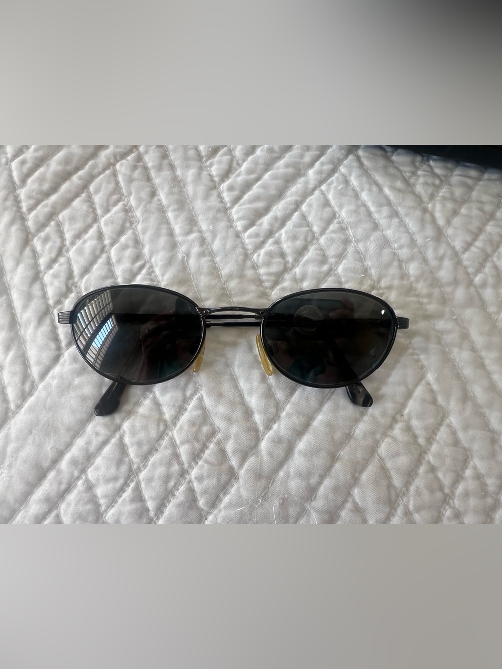 Vintage Maui Jim Oval Sunglasses with Original Case - Picture 3 of 7